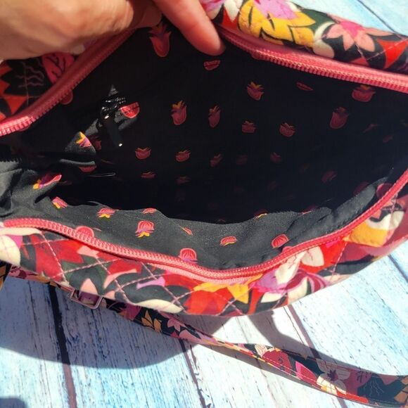 Vera Bradley Women's Triple Zip Multicolor Floral print Crossbody Hipster Bag - Picture 4 of 13